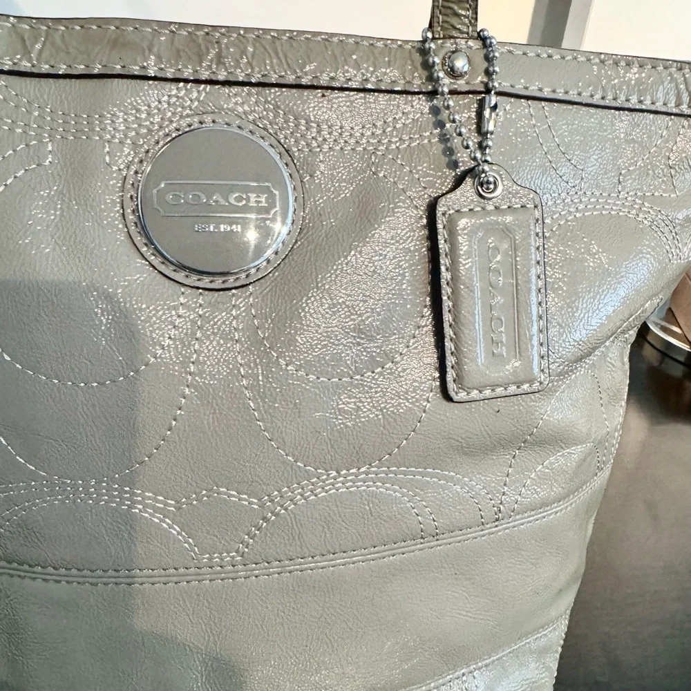 Coach Patent Leather Tote Bag with Signature Patch GUC